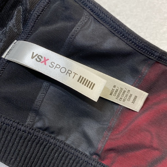 Victoria’s Secret Sport ✨ Underwire Zip Front Sports Bra 32DDD - Picture 5 of 6